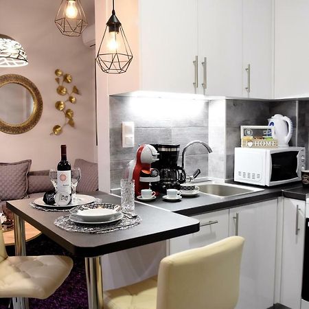 Kosmima Deluxe Apt. Thessaloniki Buitenkant foto