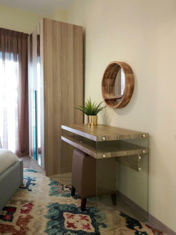 Kosmima Deluxe Apt. Thessaloniki Buitenkant foto